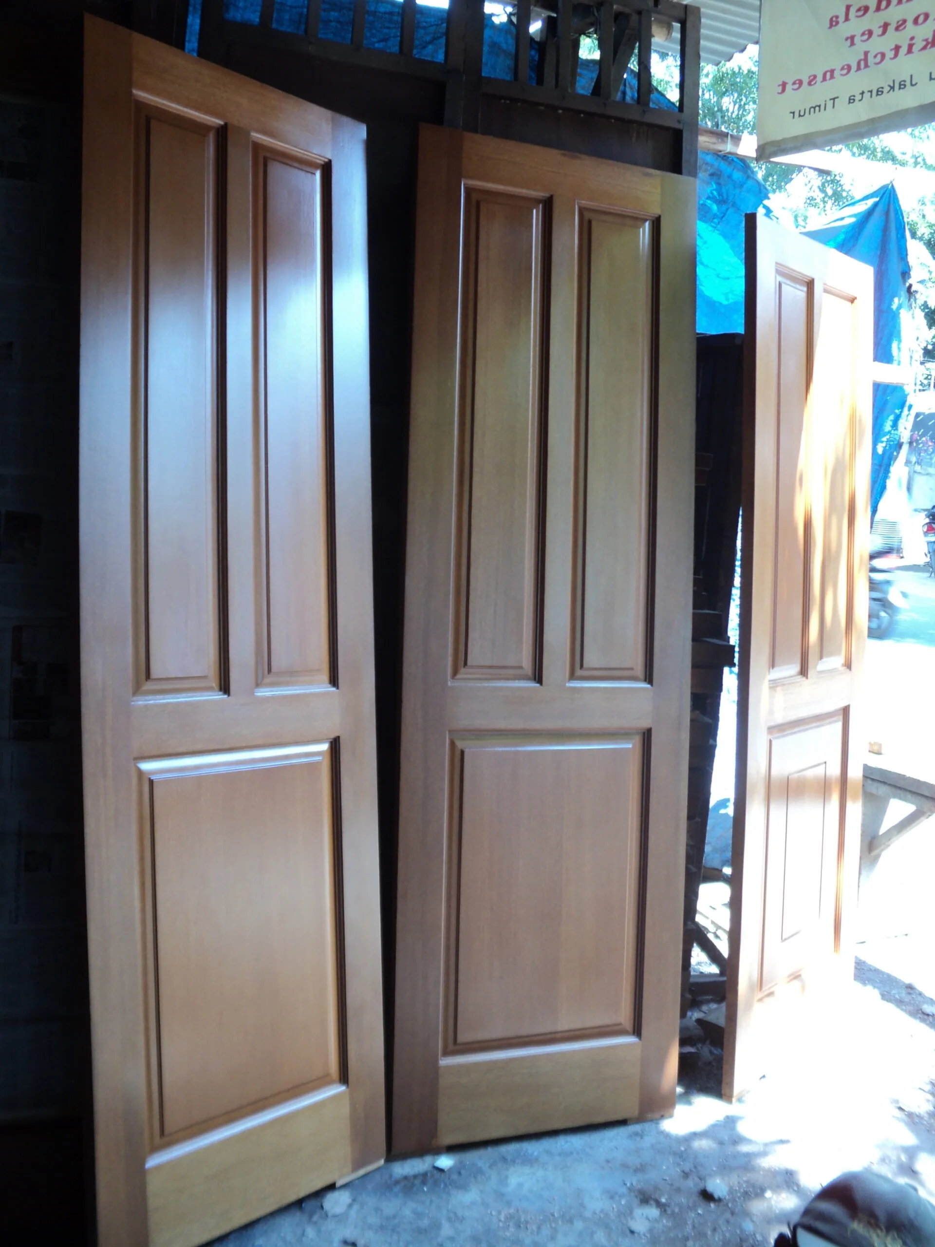 Produk kusen kayu siap kirim