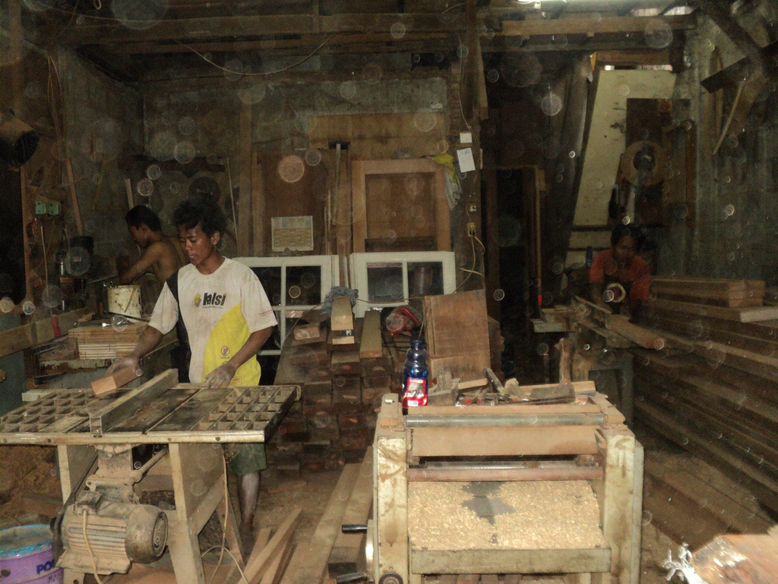 pintu kayu jakarta